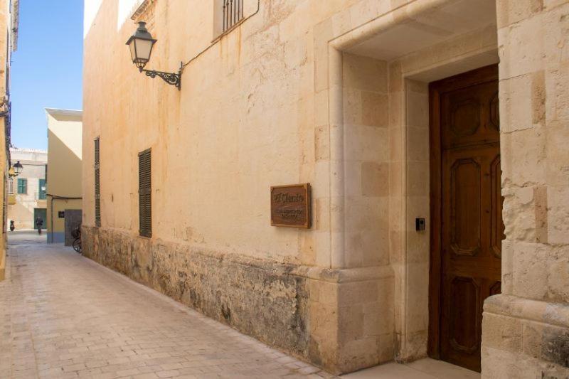 Grupoandria El Claustre De Ciutadella - Hospederia Hostel Exterior photo